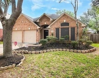 7207 Cambridge Cove Circle - Photo Thumbnail 1