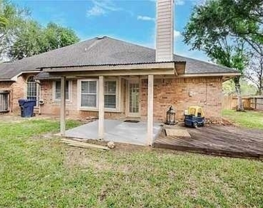 7207 Cambridge Cove Circle - Photo Thumbnail 22