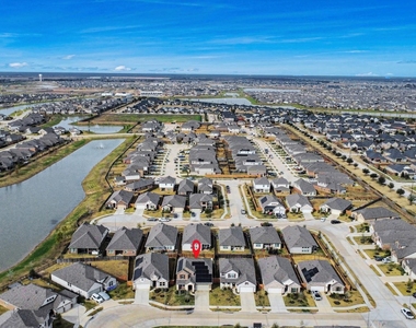 183 Solana Point Drive - Photo Thumbnail 38