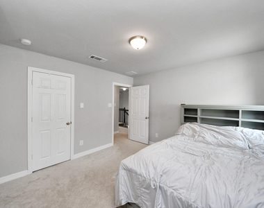 183 Solana Point Drive - Photo Thumbnail 28