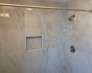 307 Avondale Street - Photo Thumbnail 15