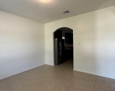 21326 Echo Manor Drive - Photo Thumbnail 6