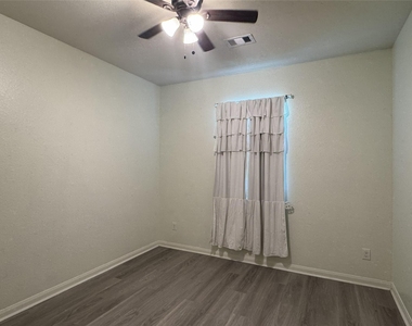 21326 Echo Manor Drive - Photo Thumbnail 21