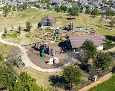 21326 Echo Manor Drive - Photo Thumbnail 16