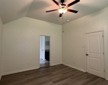 21326 Echo Manor Drive - Photo Thumbnail 24