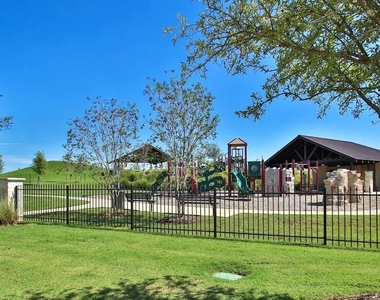 21326 Echo Manor Drive - Photo Thumbnail 18