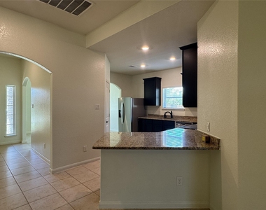 21326 Echo Manor Drive - Photo Thumbnail 8