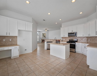 20814 Ochre Willow Trail - Photo Thumbnail 7
