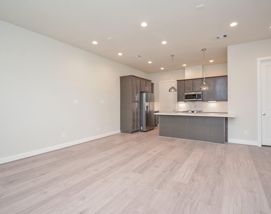 5914 Jasper Jones Way - Photo Thumbnail 7