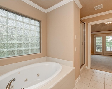 14426 Summerleaf Lane - Photo Thumbnail 22