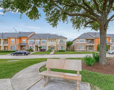 14426 Summerleaf Lane - Photo Thumbnail 39