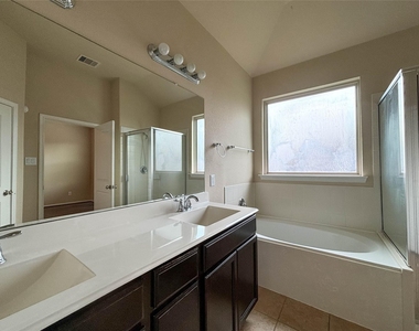 3407 Daniel Falls Lane - Photo Thumbnail 19