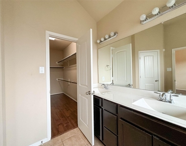 3407 Daniel Falls Lane - Photo Thumbnail 18