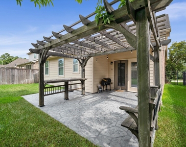 26 Canterborough Place - Photo Thumbnail 23