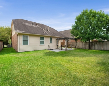 26 Canterborough Place - Photo Thumbnail 24