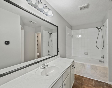 18103 Gravenhurst Lane - Photo Thumbnail 24
