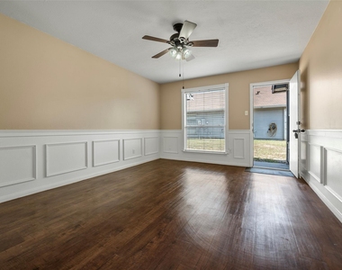 18103 Gravenhurst Lane - Photo Thumbnail 12
