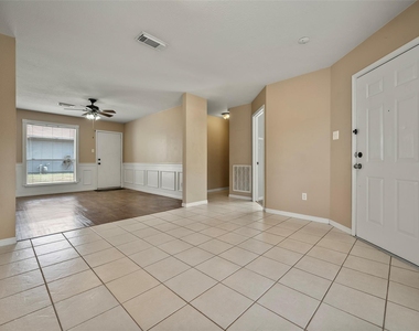 18103 Gravenhurst Lane - Photo Thumbnail 11