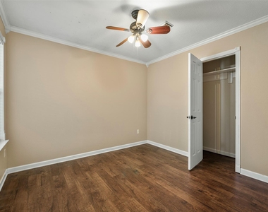 18103 Gravenhurst Lane - Photo Thumbnail 8