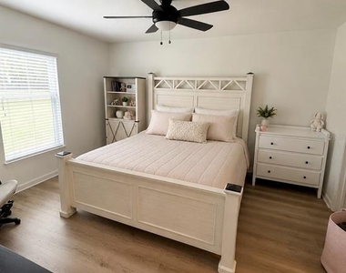 12150 Folger Street - Photo Thumbnail 9