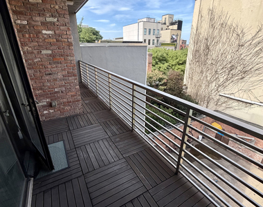 147 Rogers Avenue - Photo Thumbnail 11