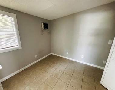 669 Lear Terrace - Photo Thumbnail 5