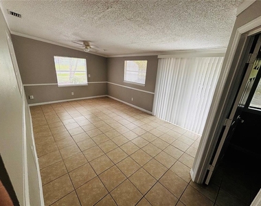 669 Lear Terrace - Photo Thumbnail 4