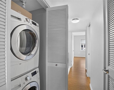 1028 Apollo Beach Boulevard - Photo Thumbnail 24