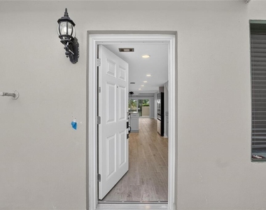 1028 Apollo Beach Boulevard - Photo Thumbnail 19