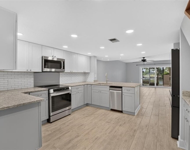 1028 Apollo Beach Boulevard - Photo Thumbnail 5