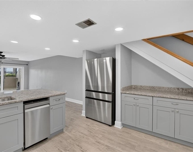 1028 Apollo Beach Boulevard - Photo Thumbnail 7