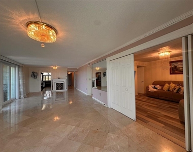 2699 Seville Boulevard - Photo Thumbnail 13