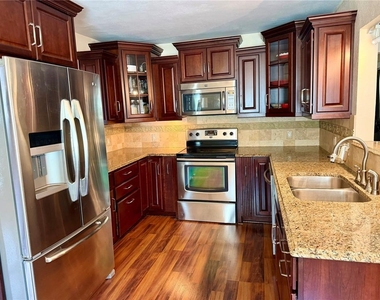 5210 4th Avenue N - Photo Thumbnail 18
