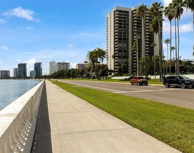 4141 Bayshore Boulevard - Photo Thumbnail 24