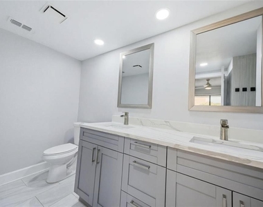 4141 Bayshore Boulevard - Photo Thumbnail 15