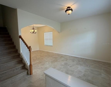 31037 Baclan Drive - Photo Thumbnail 3