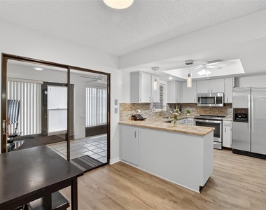 2221 Ivan Court - Photo Thumbnail 12