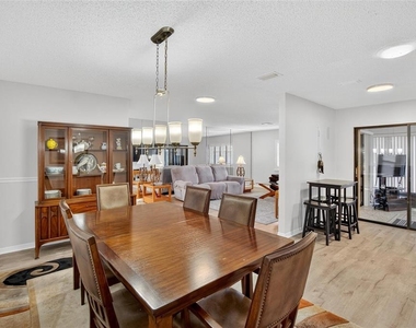 2221 Ivan Court - Photo Thumbnail 11