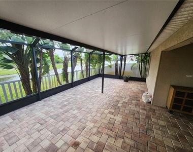 11404 Holmbridge Lane - Photo Thumbnail 38