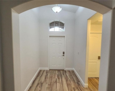 11404 Holmbridge Lane - Photo Thumbnail 2