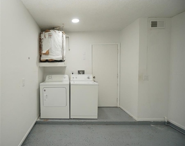7605 Glades Court - Photo Thumbnail 18