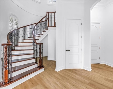 4133 Causeway Vista Drive - Photo Thumbnail 10