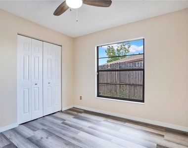 4805 Kingston Circle - Photo Thumbnail 19