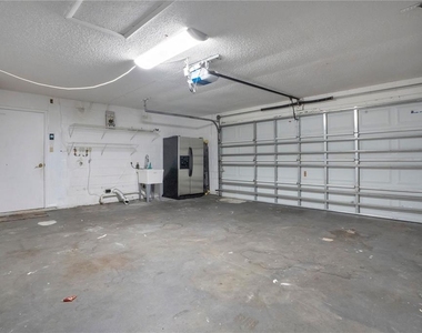 4805 Kingston Circle - Photo Thumbnail 22