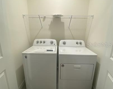 2906 Suncoast Plains Drive - Photo Thumbnail 22