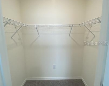 2906 Suncoast Plains Drive - Photo Thumbnail 13
