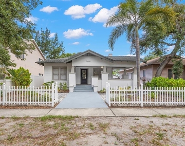 2444 1st Avenue S - Photo Thumbnail 2