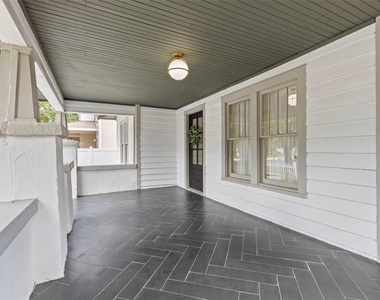 2444 1st Avenue S - Photo Thumbnail 6