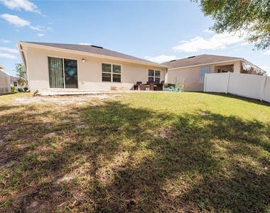 10561 Laguna Plains Drive - Photo Thumbnail 25