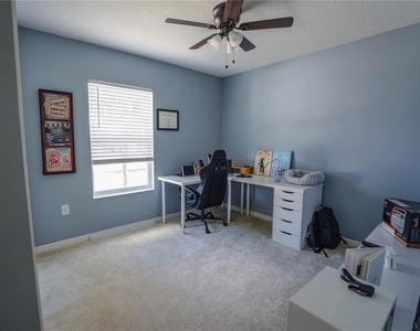 10561 Laguna Plains Drive - Photo Thumbnail 16